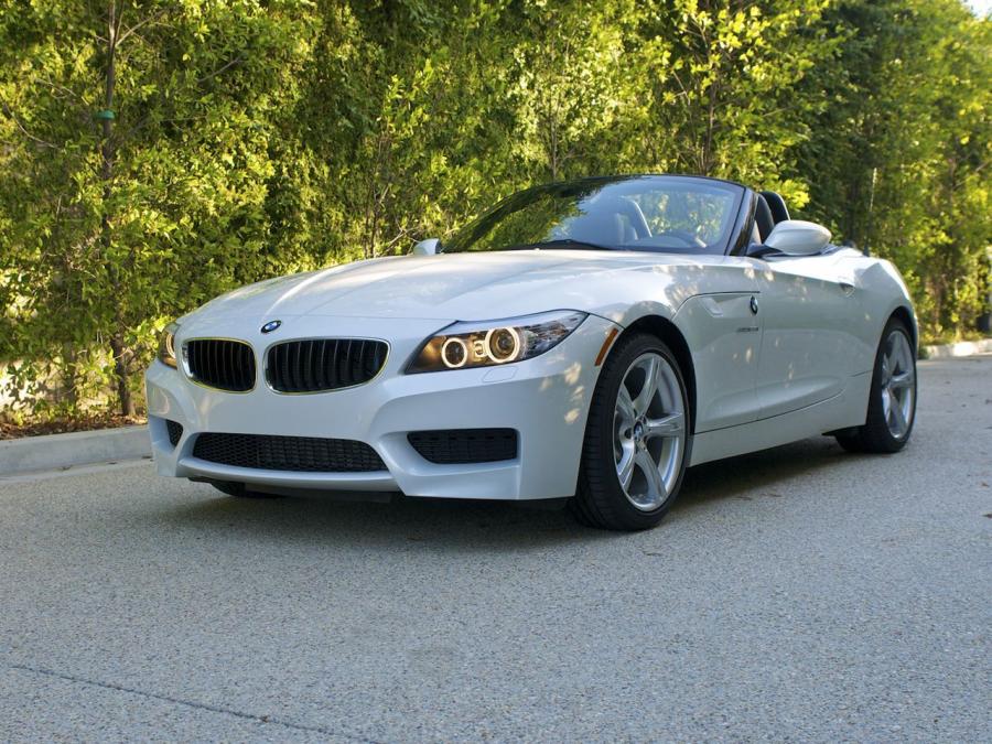  BMW Z4 sDrive 2.8i Roadster 2011 года  (US) (фото 6 из 17)